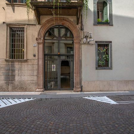 Apartament Borsarihouse Wifi & Smarttv Werona Zewnętrze zdjęcie