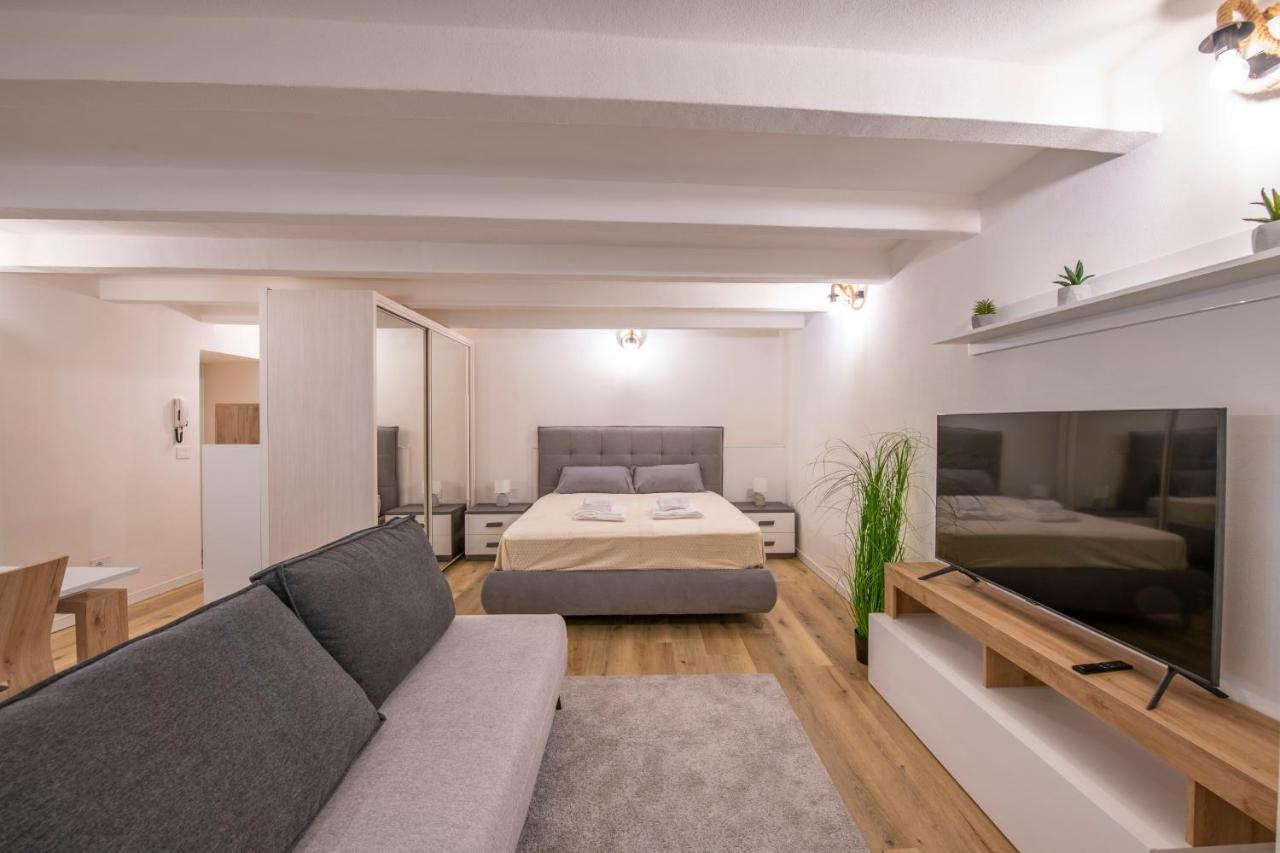 Apartament Borsarihouse Wifi & Smarttv Werona Zewnętrze zdjęcie
